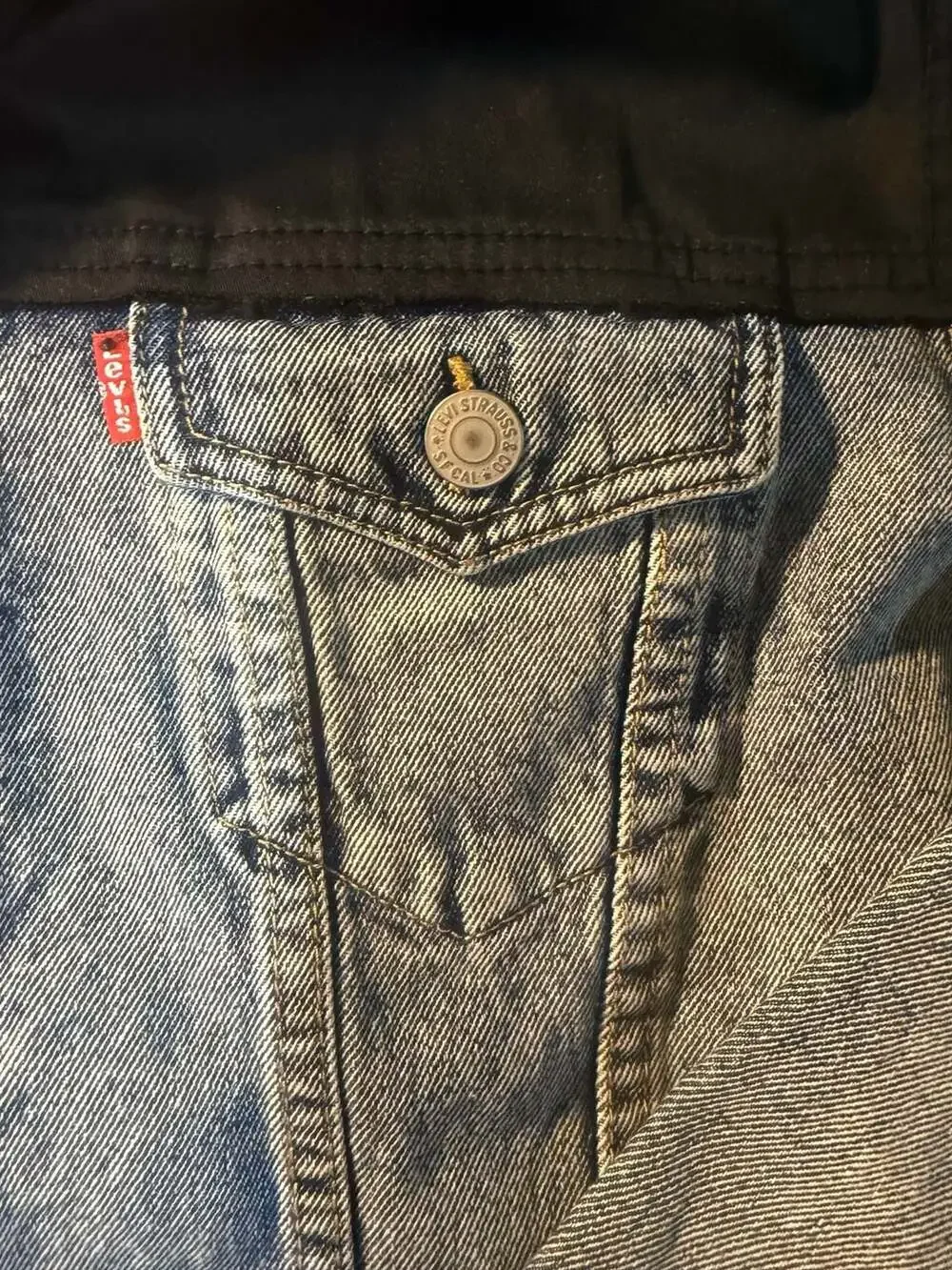 Levi's Youth Zip-Up Mixed Media Denim Trucker Jacket with Nylon Yoke